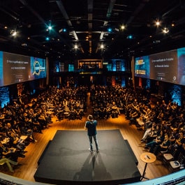 Building your Custom GraphQL Tooling for Team Copy